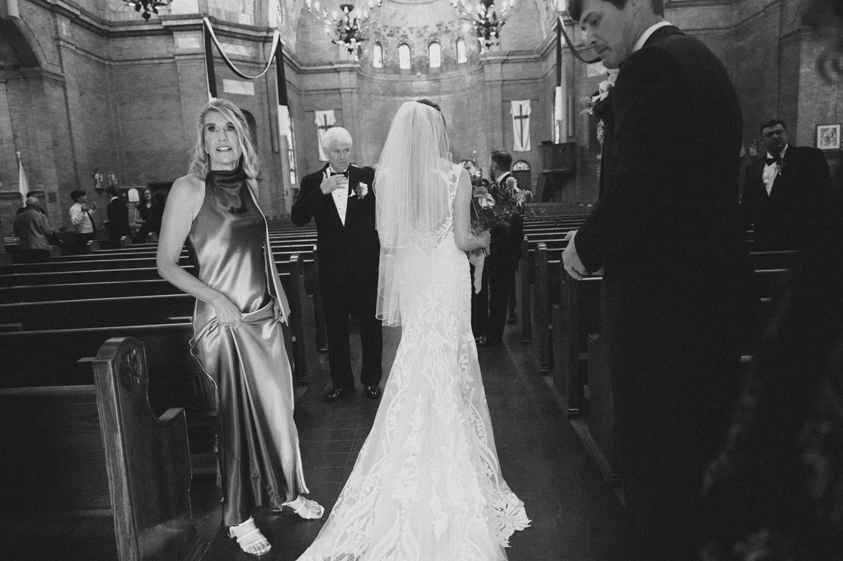 Melanie & James - Wedding Photo 7