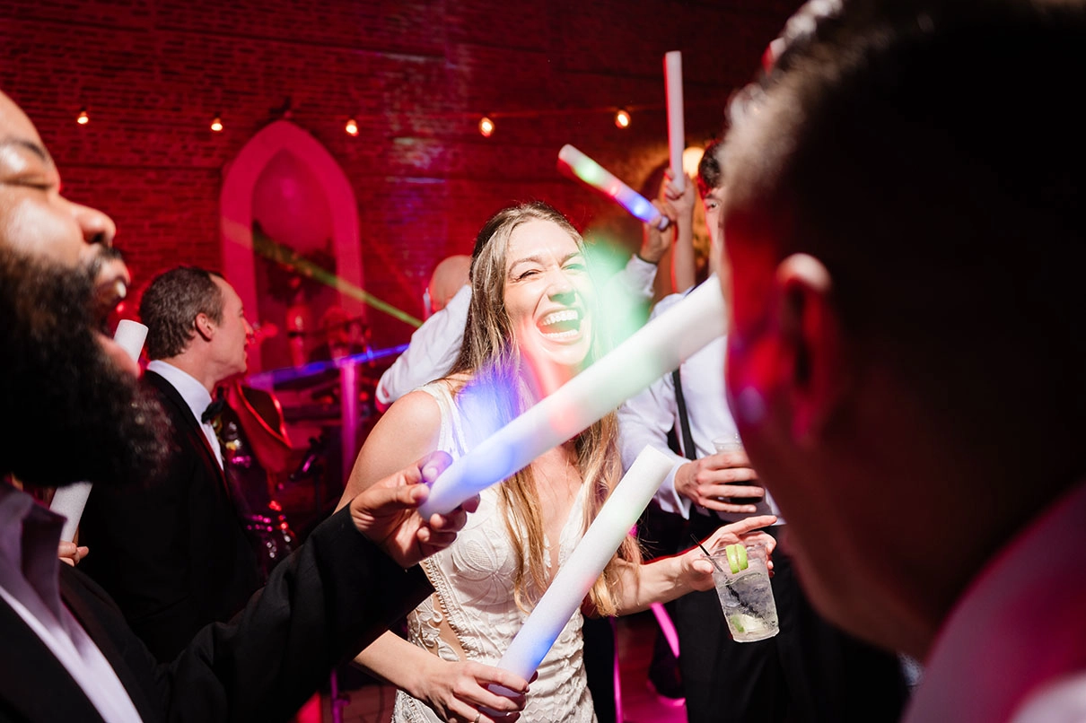 Melanie & James - Wedding Photo 26