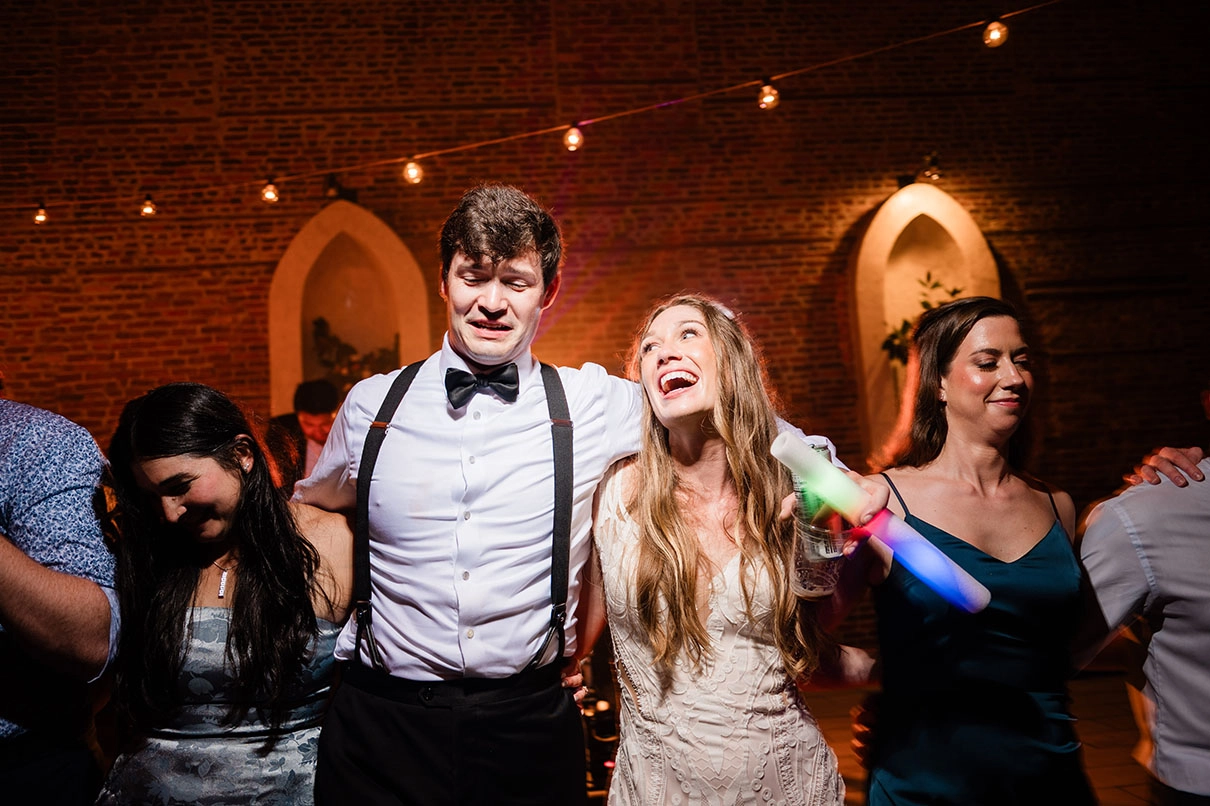 Melanie & James - Wedding Photo 56